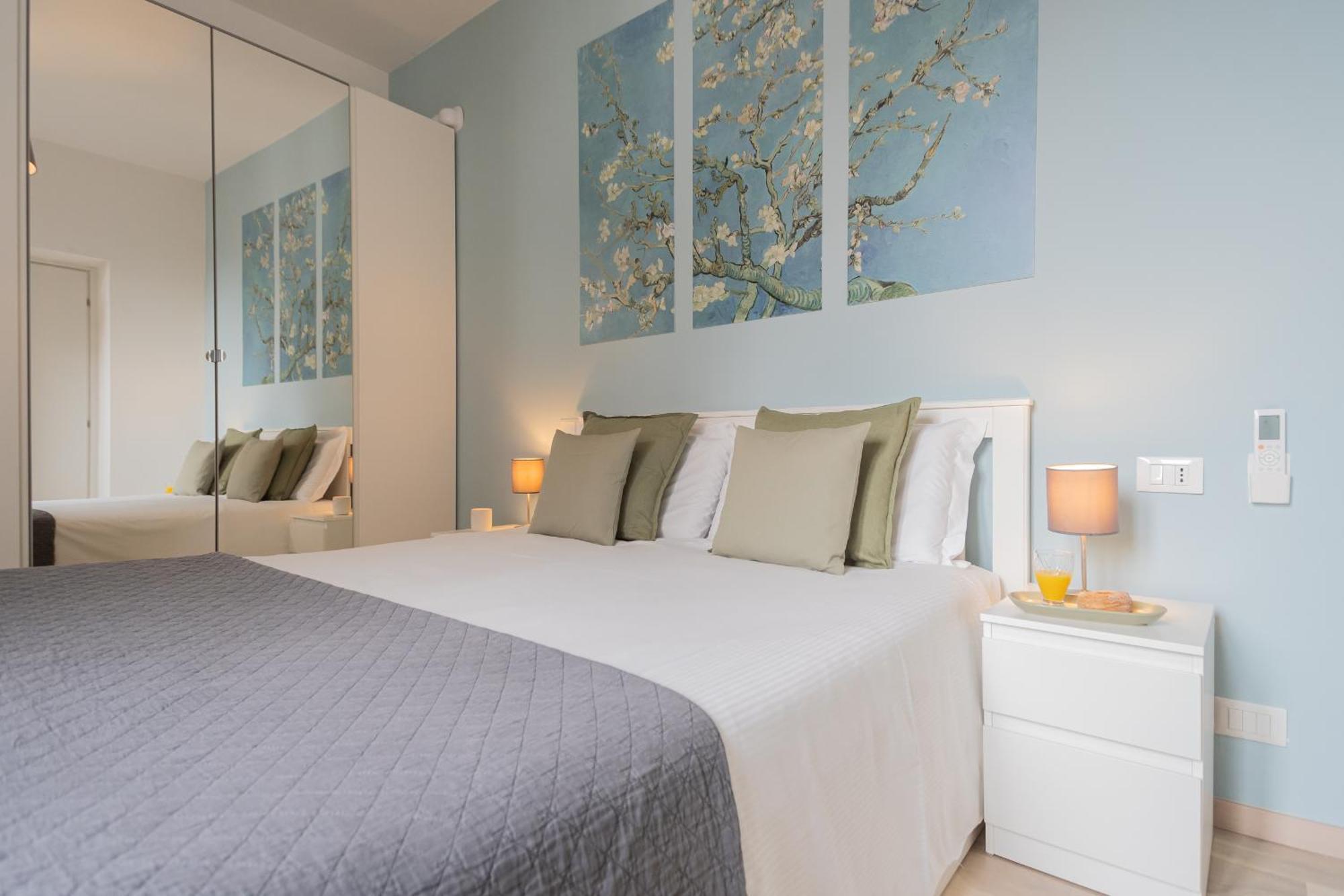 Old Court Hideaway By Rent All Como Exterior foto